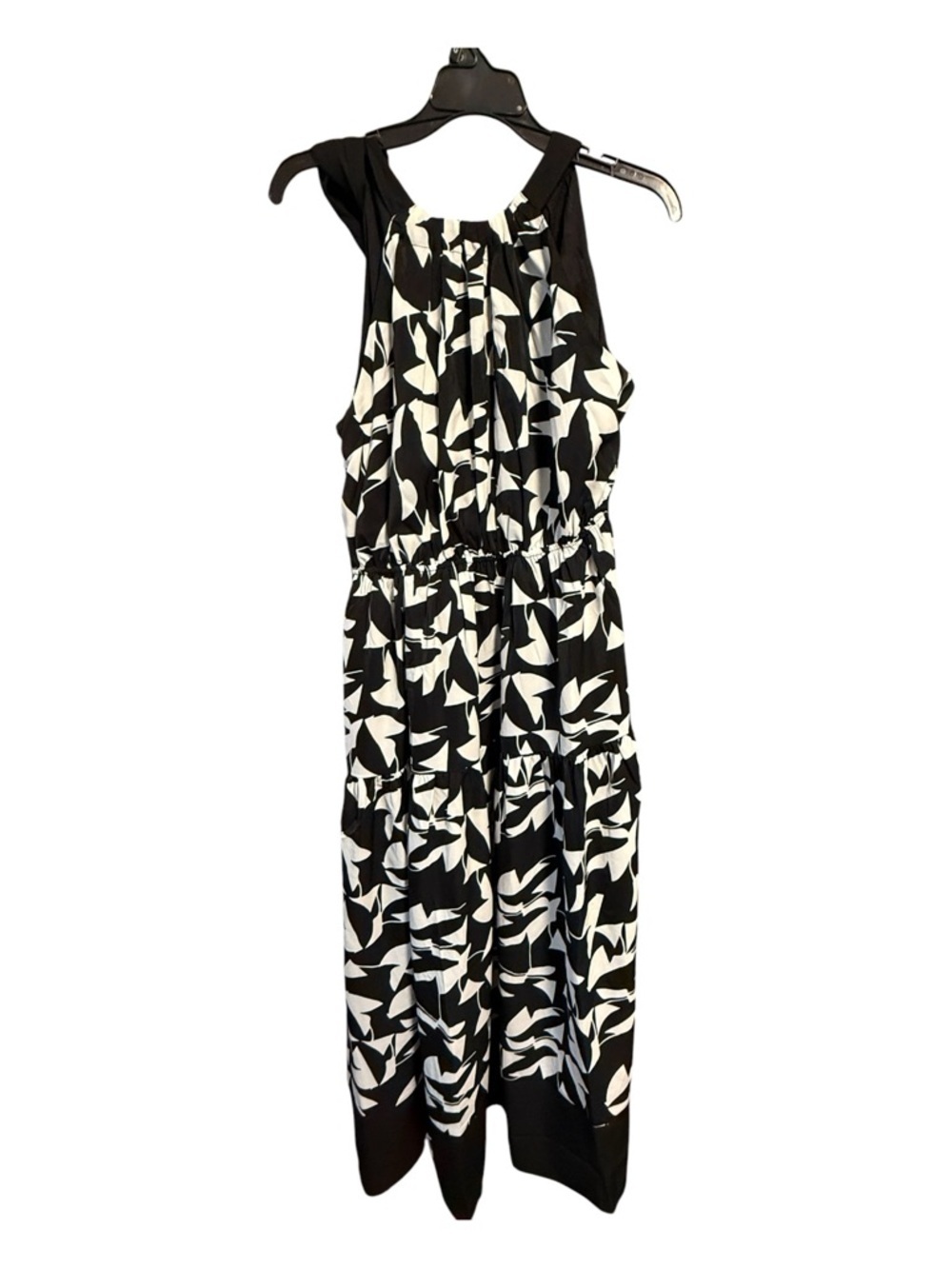 English Factory Black & White Print Maxi Dress – Size S – NWOT 🖤🤍